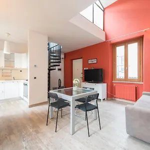  Apartamento Heart Centre Navigli 3 Levels Italia